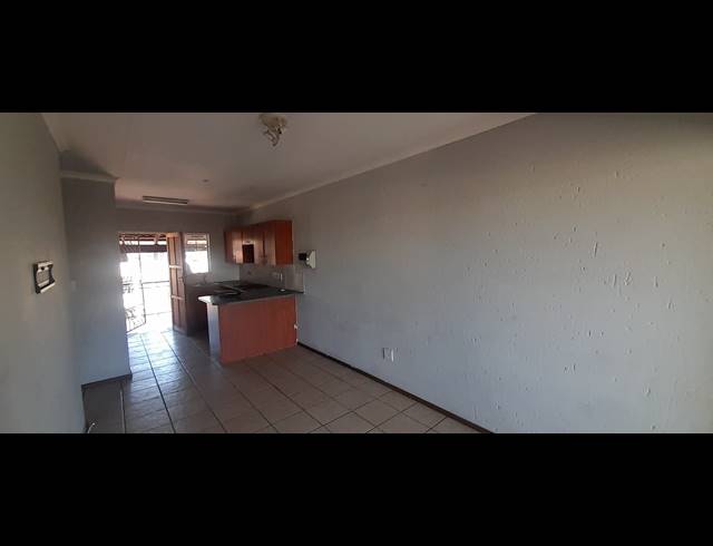 2 BEDROOM SECTIONAL TITLE FOR SALE IN COMET